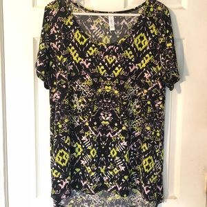 Lularoe Classic Tee